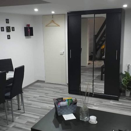 Little-Oasis Apartment Budapest Exteriör bild
