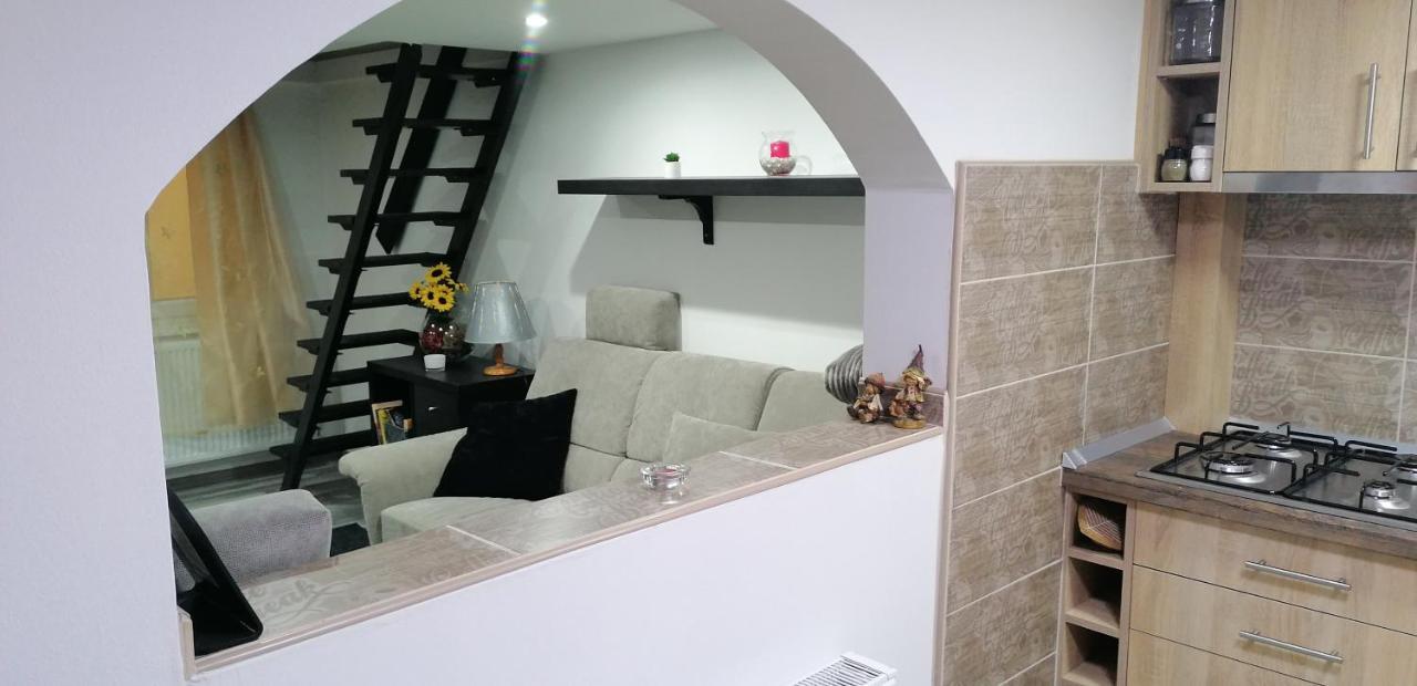 Little-Oasis Apartment Budapest Exteriör bild