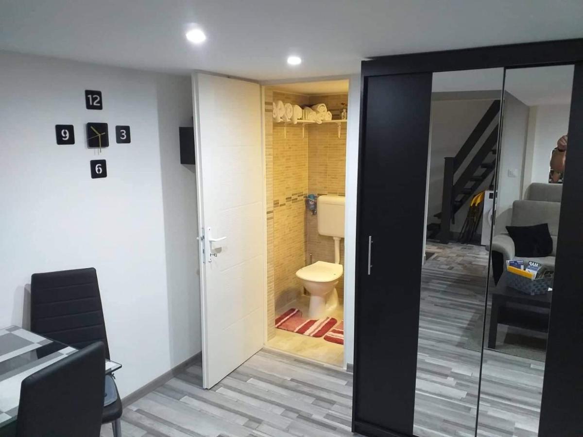 Little-Oasis Apartment Budapest Exteriör bild