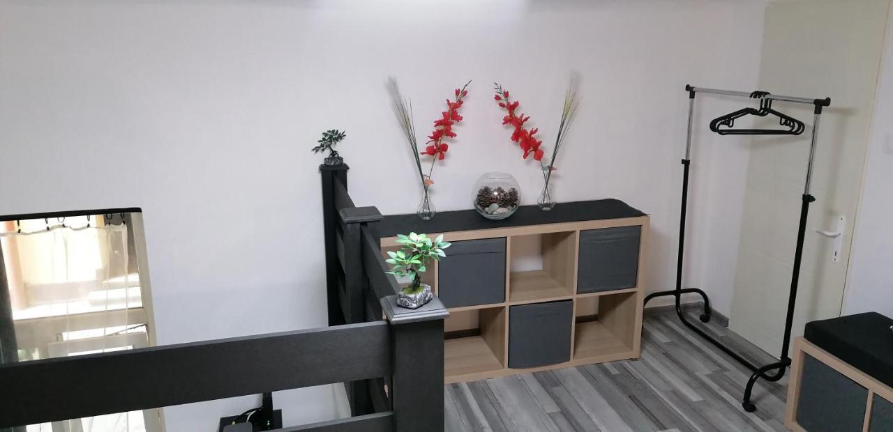 Little-Oasis Apartment Budapest Exteriör bild