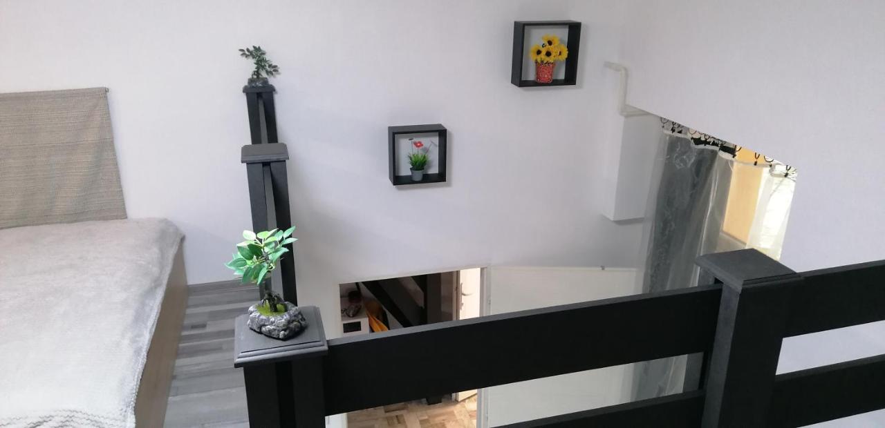 Little-Oasis Apartment Budapest Exteriör bild