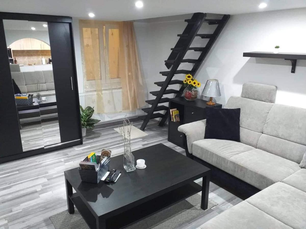 Little-Oasis Apartment Budapest Exteriör bild