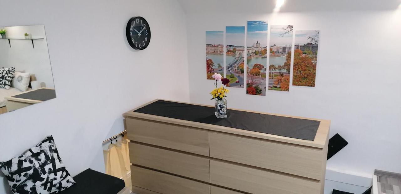 Little-Oasis Apartment Budapest Exteriör bild